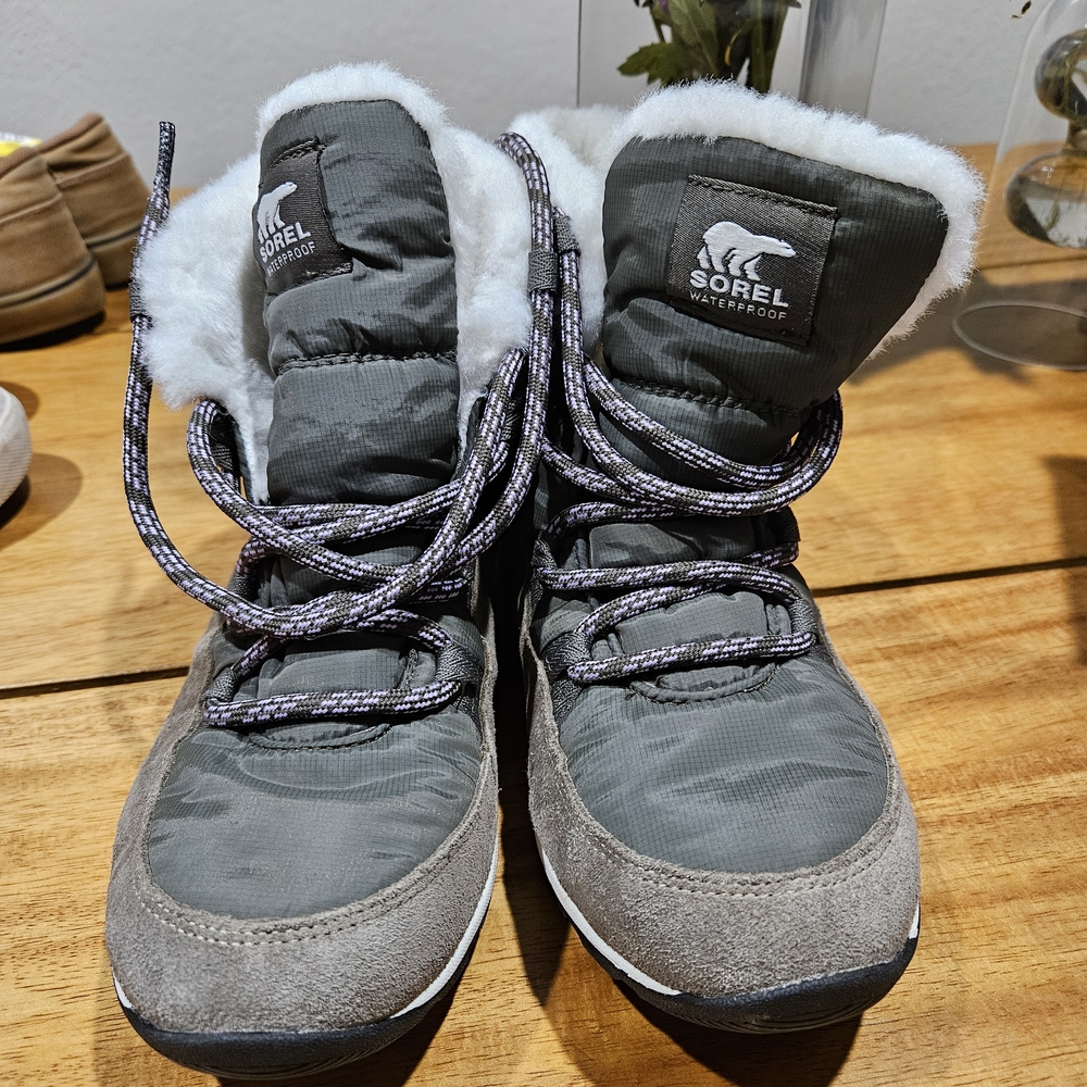 Sorel Waterproof Gray Winter Boots